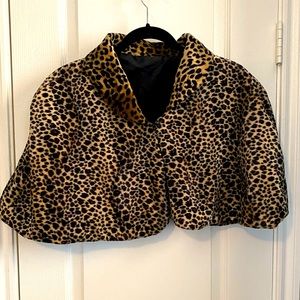 Soft Leopard Cape